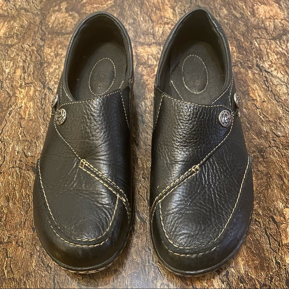 Clarks Ashland Lane Q slip on clogs